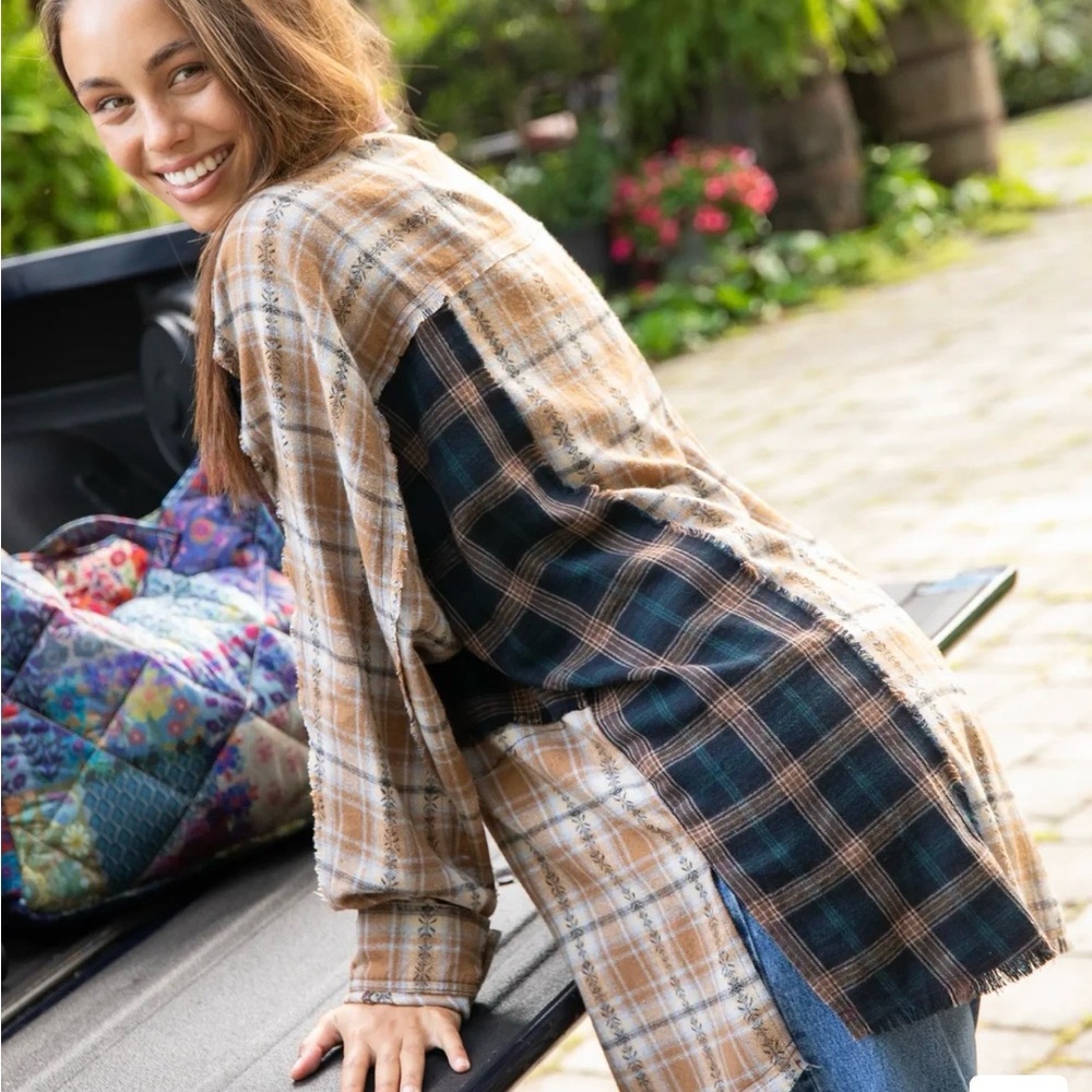 NWT Natural Life Elliott Plaid purple Button-Up oversized soft Shirt L/XL - Picture 3 of 12